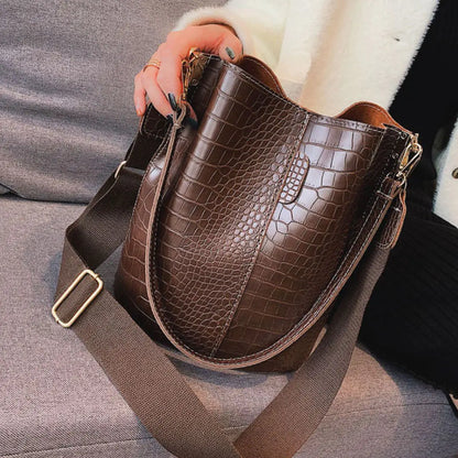 Blake Shoulder Bag -Chocolate Croc